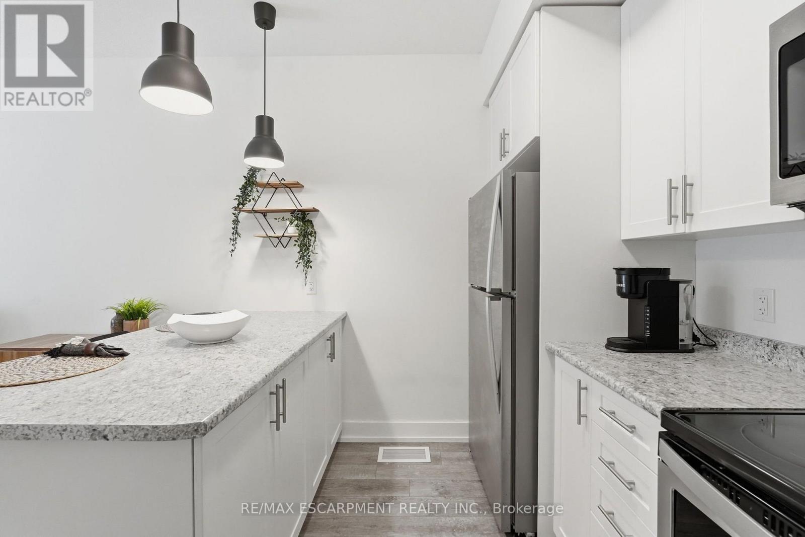 18 - 261 Skinner Road, Hamilton, ON