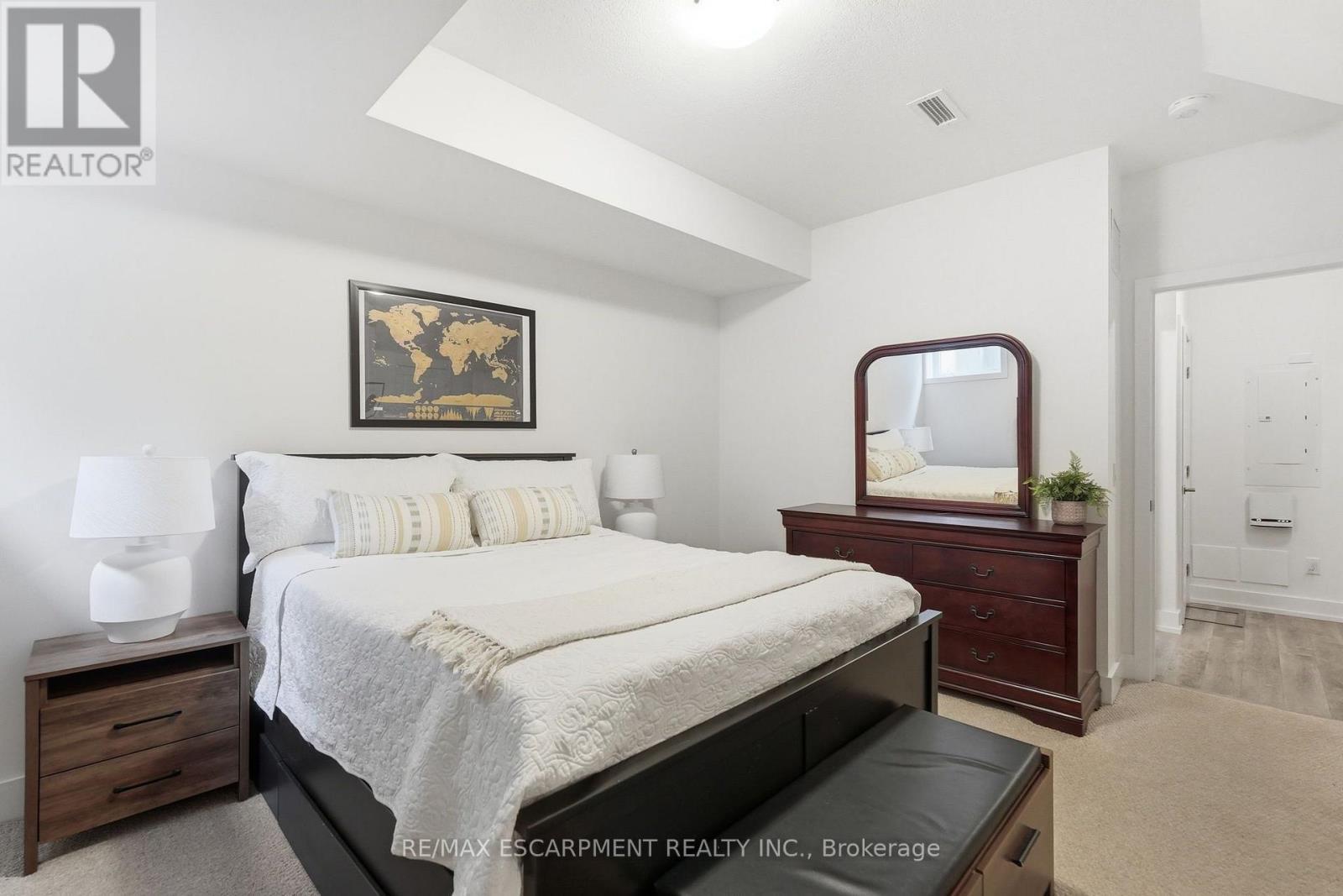 18 - 261 Skinner Road, Hamilton, ON