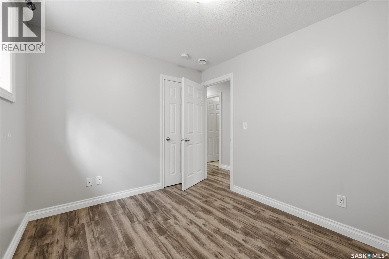 A&B 5625 Mccaughey Street, Regina, SK