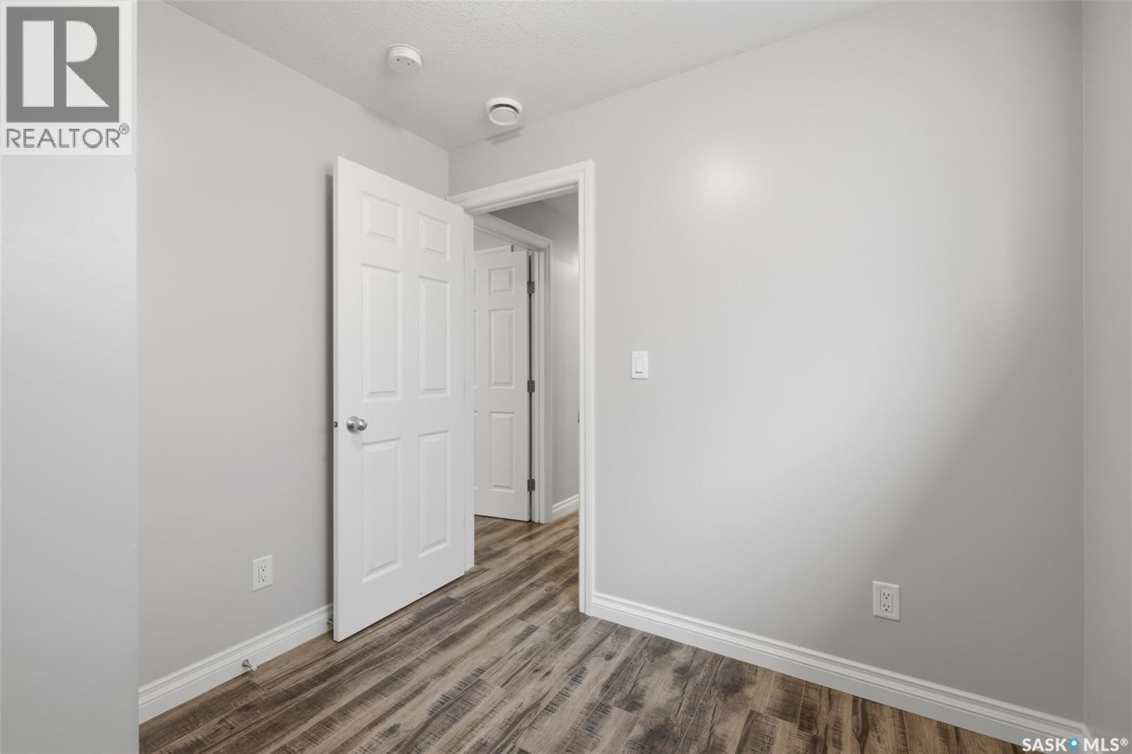 A&B 5625 Mccaughey Street, Regina, SK