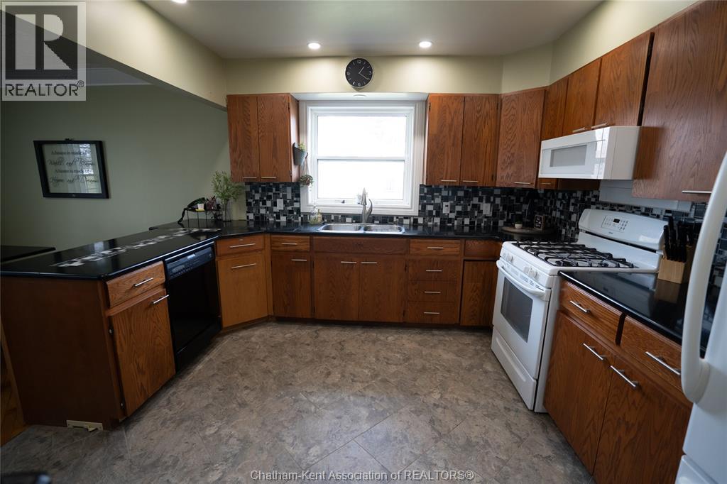 418 Talbot Street West, Blenheim, ON