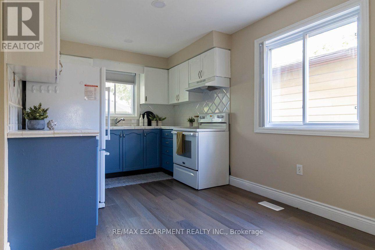 336 Jackson Street W, Hamilton, ON