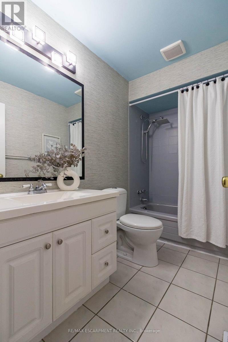 336 Jackson Street W, Hamilton, ON