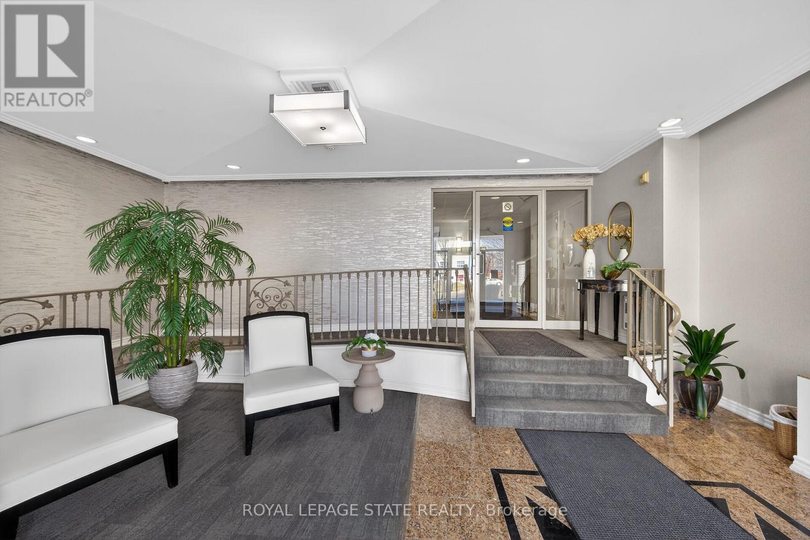 308 - 908 Mohawk Road E, Hamilton, ON