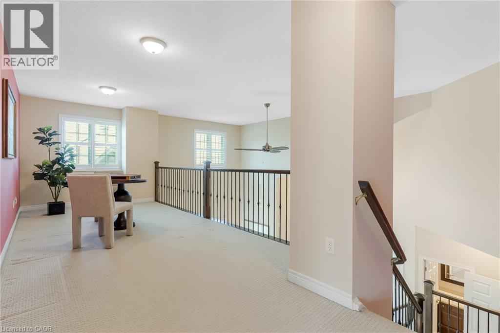 227 Chestnut Hill Crescent, Kitchener, ON