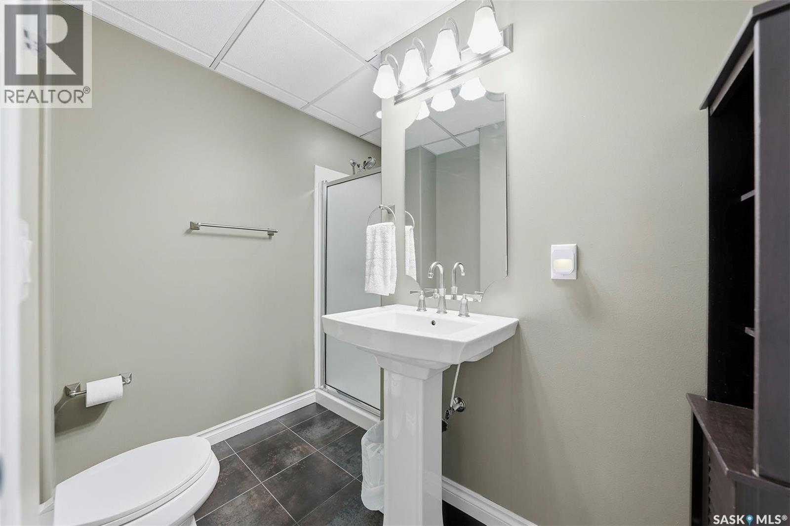 220 Floyd Court, Warman, SK