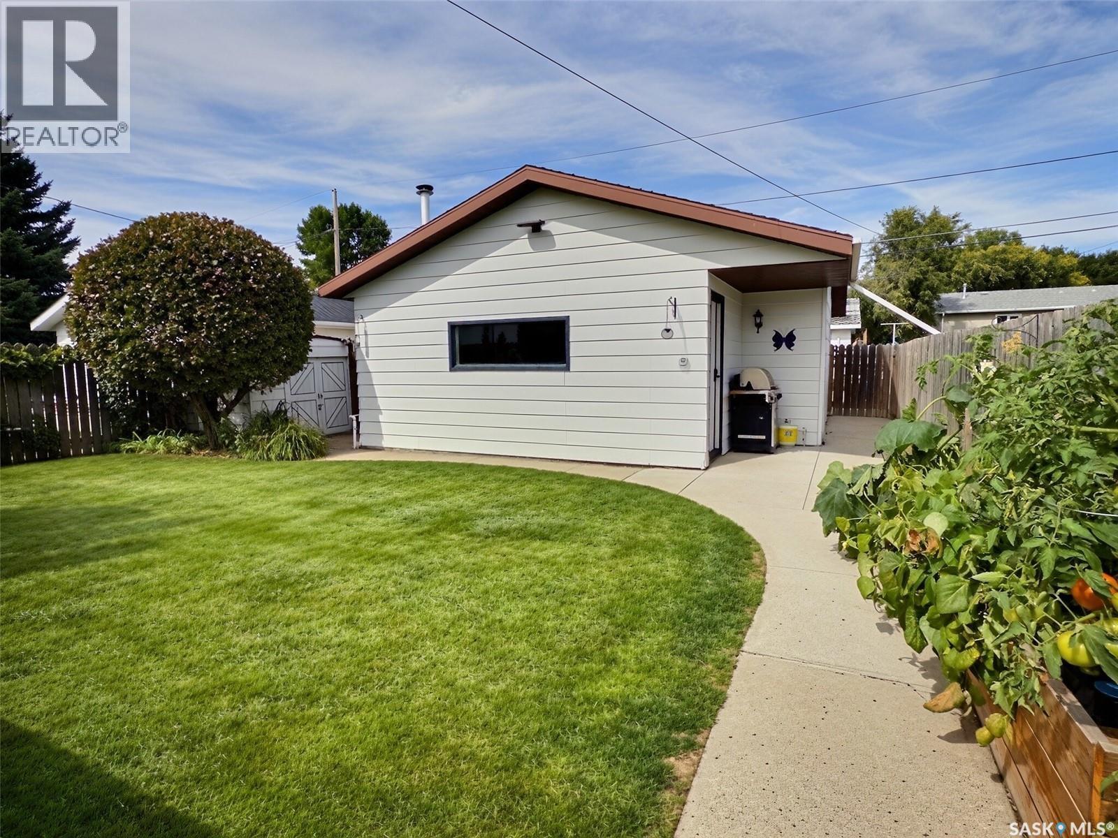 729 Isabelle Street, Estevan, SK