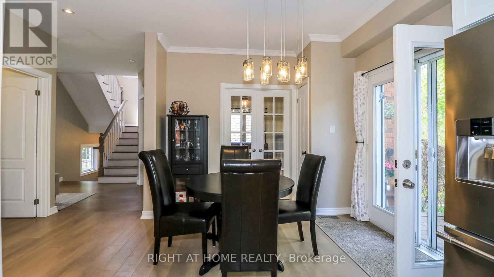26 Stapleton Place, Barrie, ON