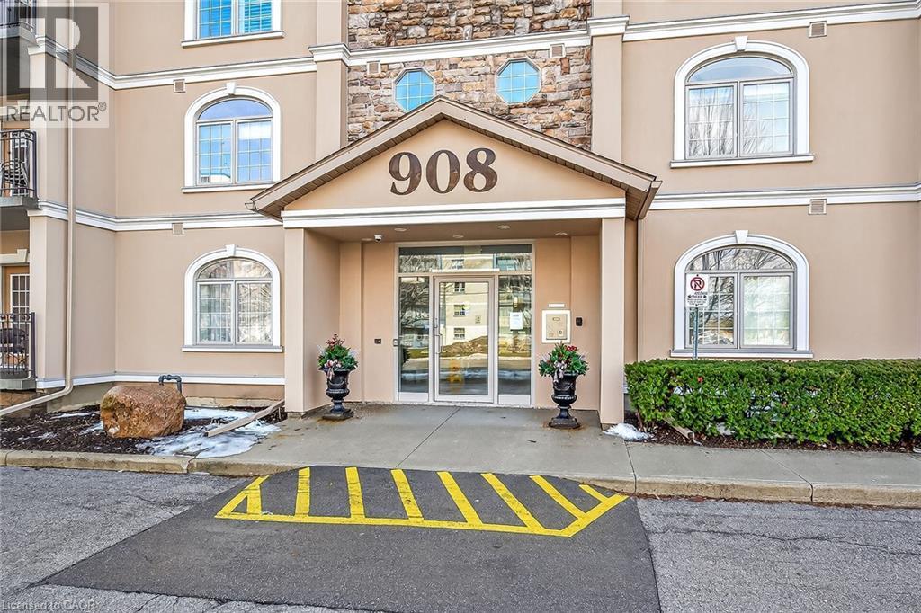 908 Mohawk Road E Unit# 308, Hamilton, ON