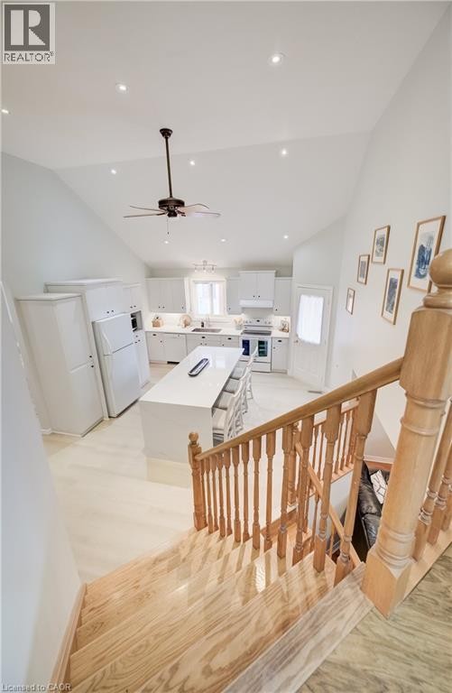 Vaulted ceiling with recessed lighting and a ceiling fan - 245 Fern Crescent, Waterloo, ON