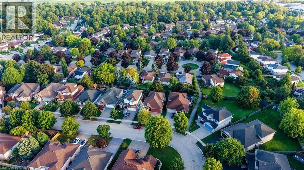 Additional content - 245 Fern Crescent, Waterloo, ON