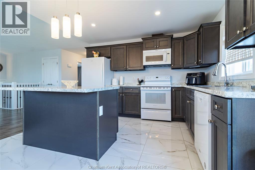 79 Blackacre Crescent, Tilbury, ON
