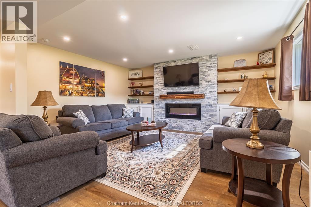 79 Blackacre Crescent, Tilbury, ON