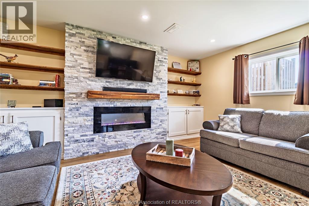 79 Blackacre Crescent, Tilbury, ON