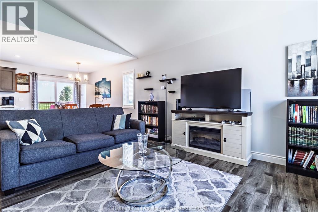 79 Blackacre Crescent, Tilbury, ON