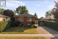 305 PARK STREET Orillia, ON L3V 7R6