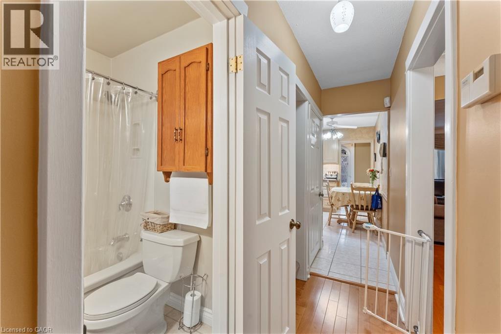 193 Huxley Avenue S, Hamilton, ON