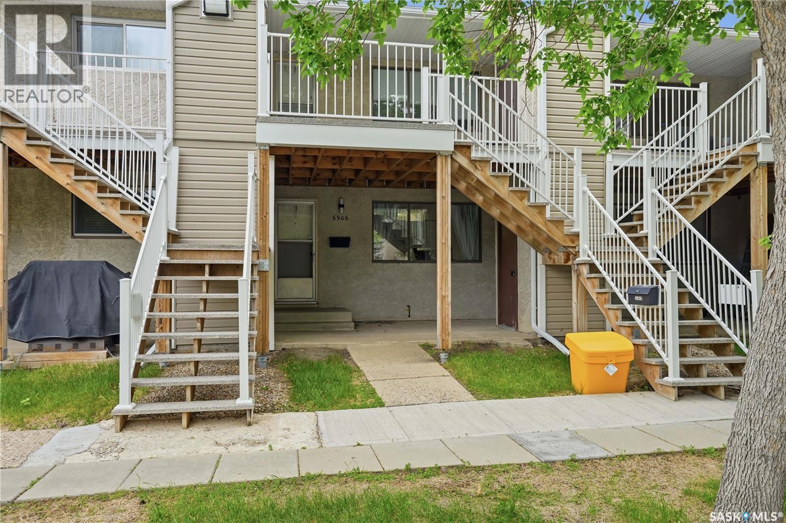 6906 Blakeney Drive, Regina, SK