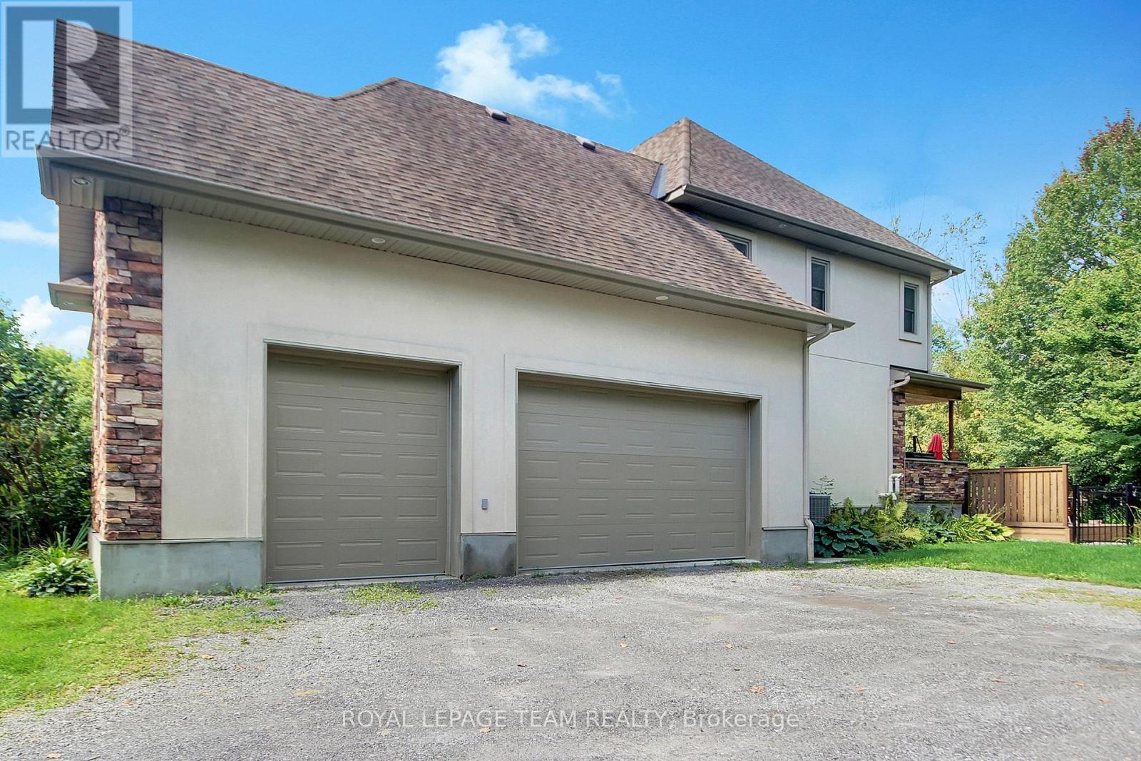 1671 Reindeer Way, Ottawa, ON