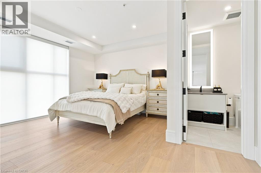 112 King Street E Unit# Ph5, Hamilton, ON