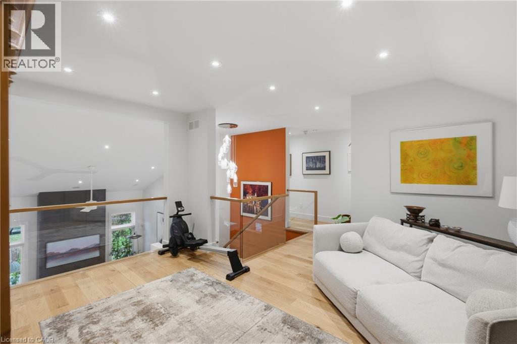 6 Tanner Circle Unit# 8, St. Catharines, ON
