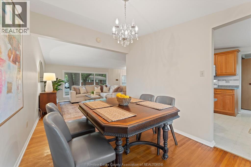 4339 Ashfield Crescent, Windsor, ON