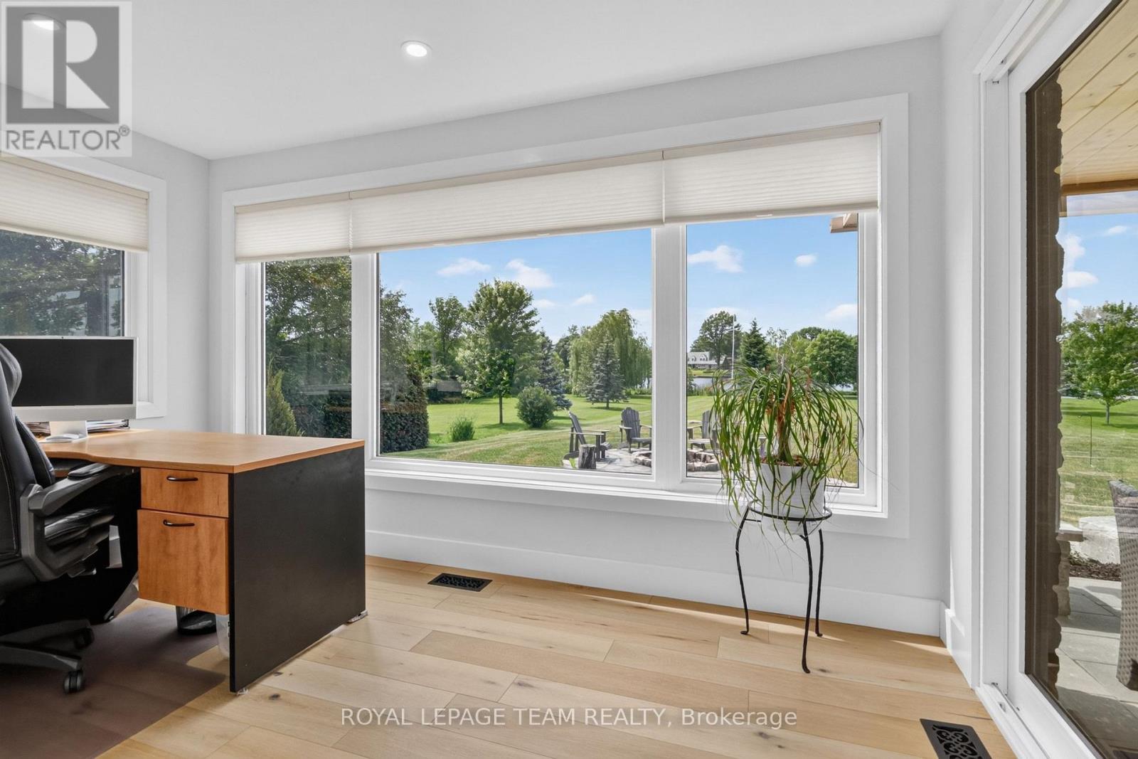 2710 River Road, Ottawa, ON