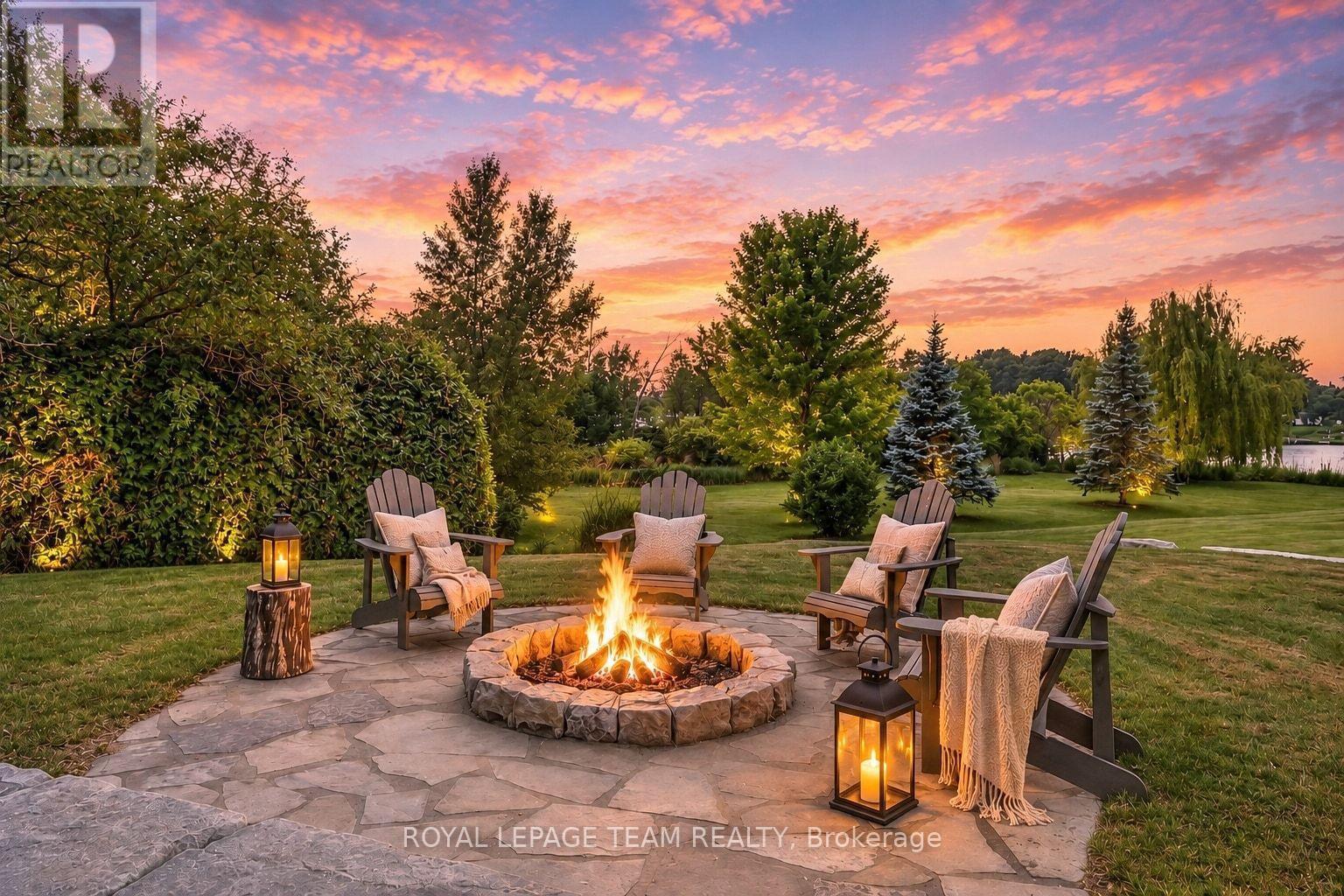 2710 River Road, Ottawa, ON