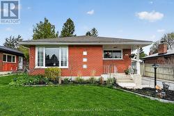 15 GEARIN STREET Quinte West (Trenton Ward), ON K8V 3Y2