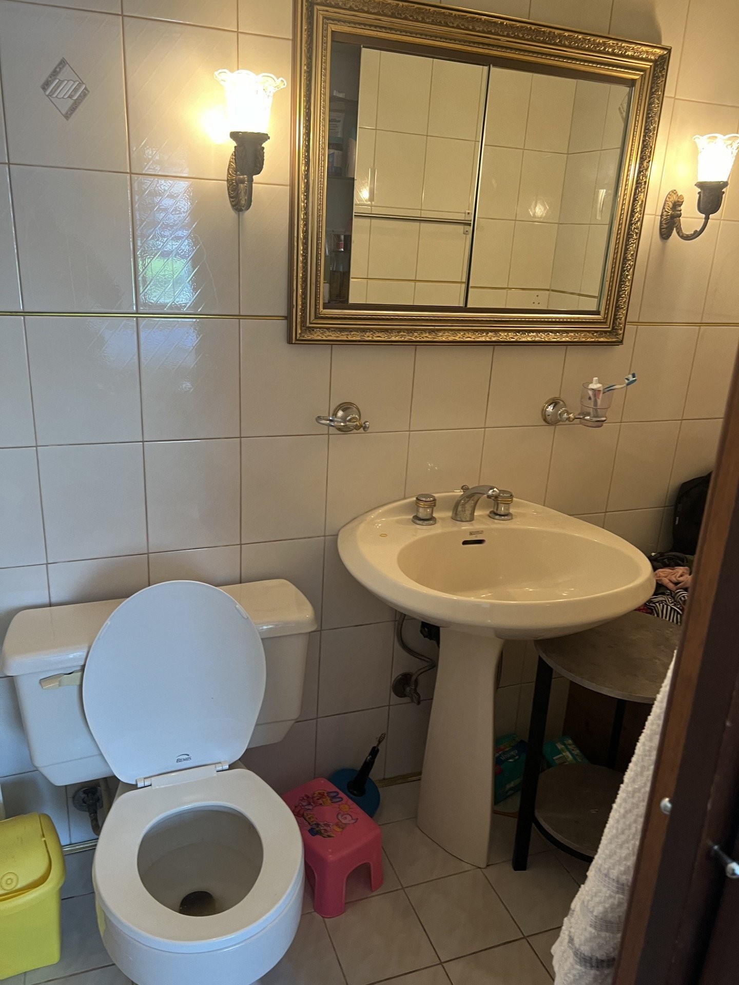 Salle d'eau - 5523 Ch. Earle, Côte-Saint-Luc, QC