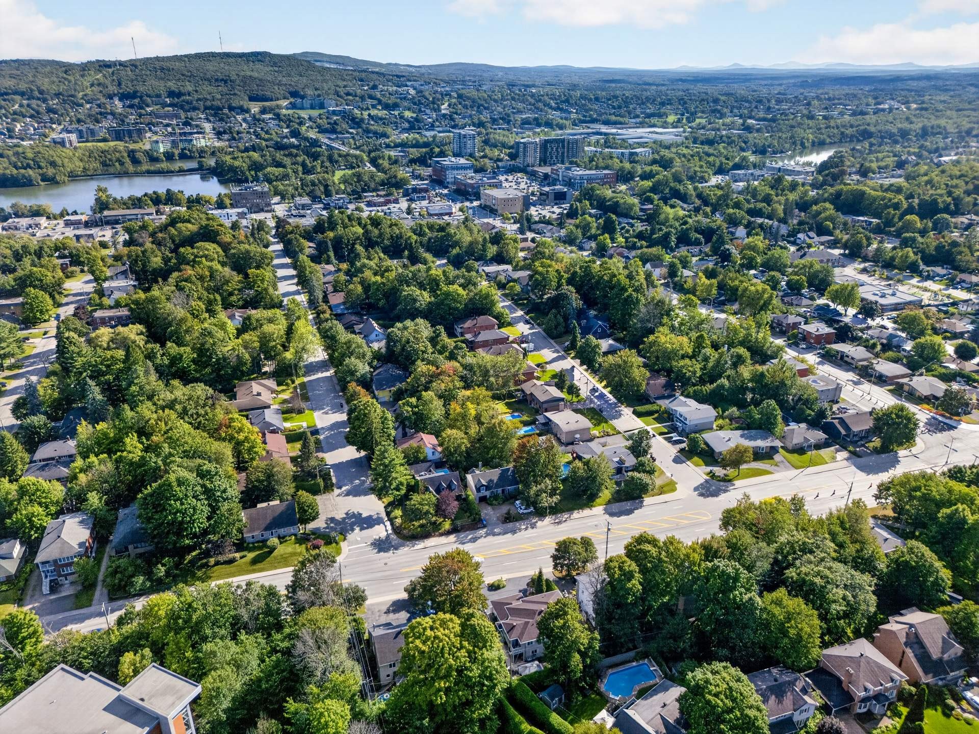 Aerial View - 1673Z - 1675Z Boul. De Portland, Sherbrooke (Les Nations), QC