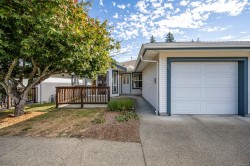 #27-1755 Willemar Ave Courtenay, BC V9N 3M5