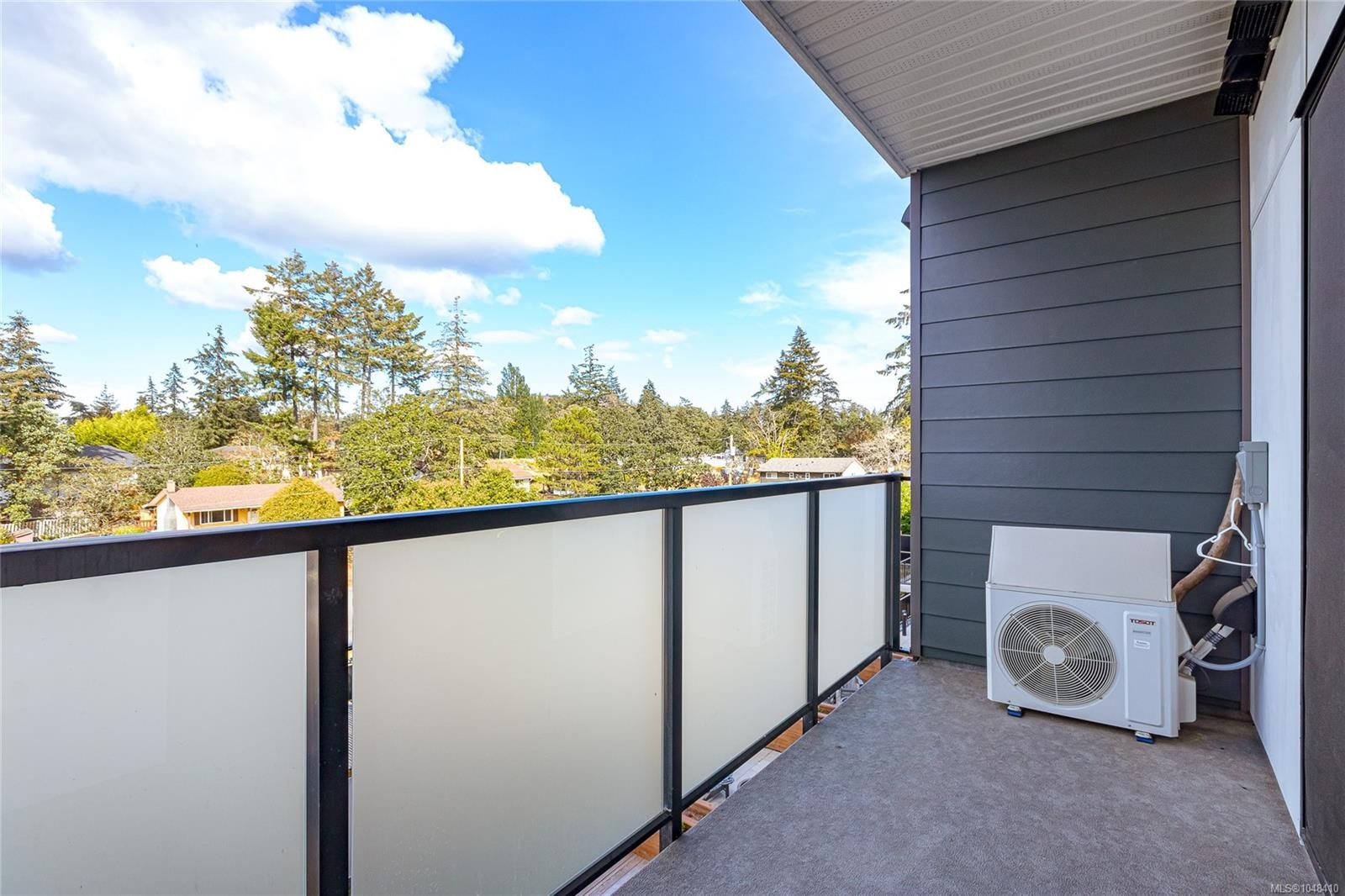 #409-2629 Millstream Rd, Langford, BC