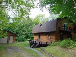14 EMERSON AVENUE S South Bruce Peninsula, ON N0H 2G0