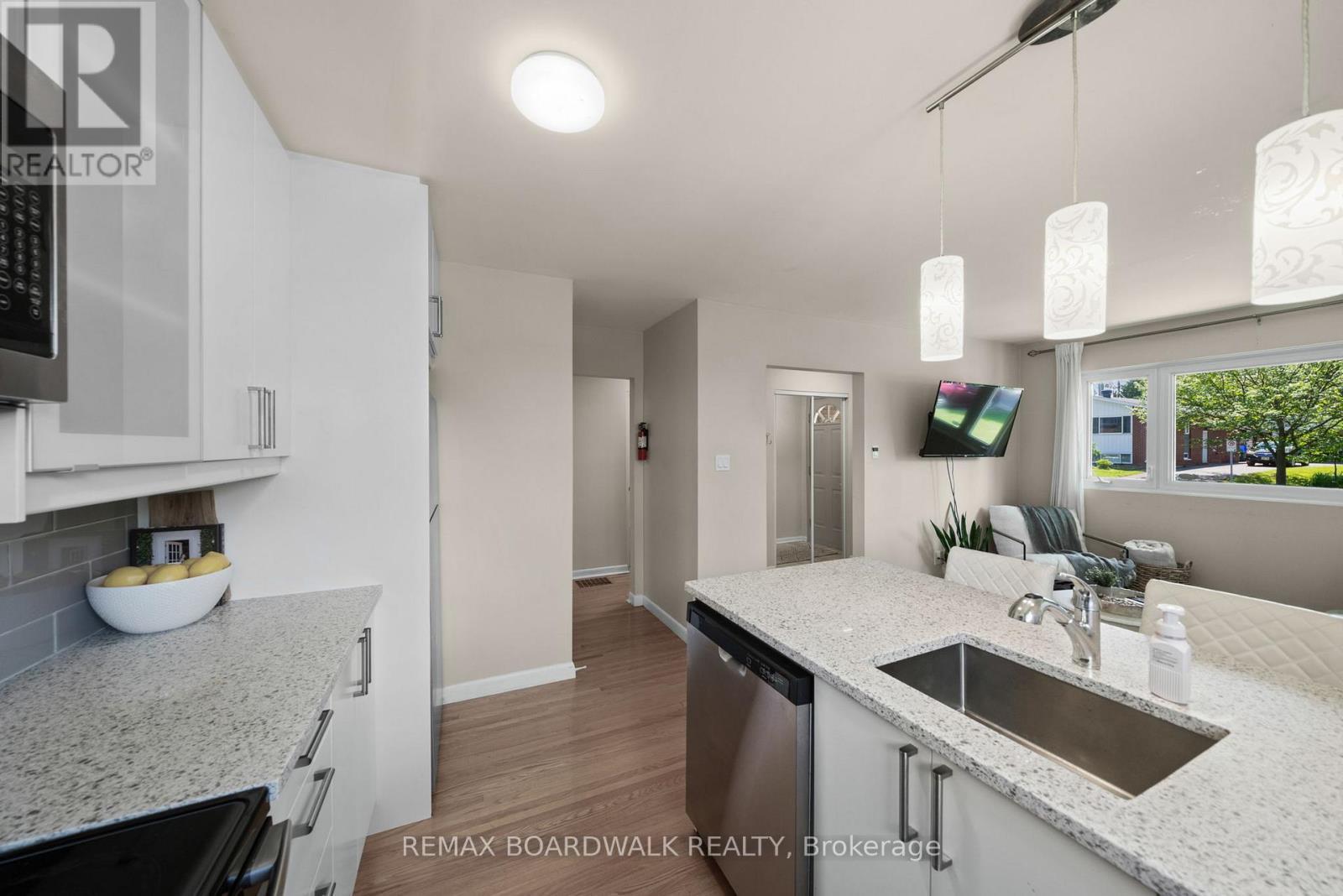 1311 Adirondack Drive, Ottawa, ON