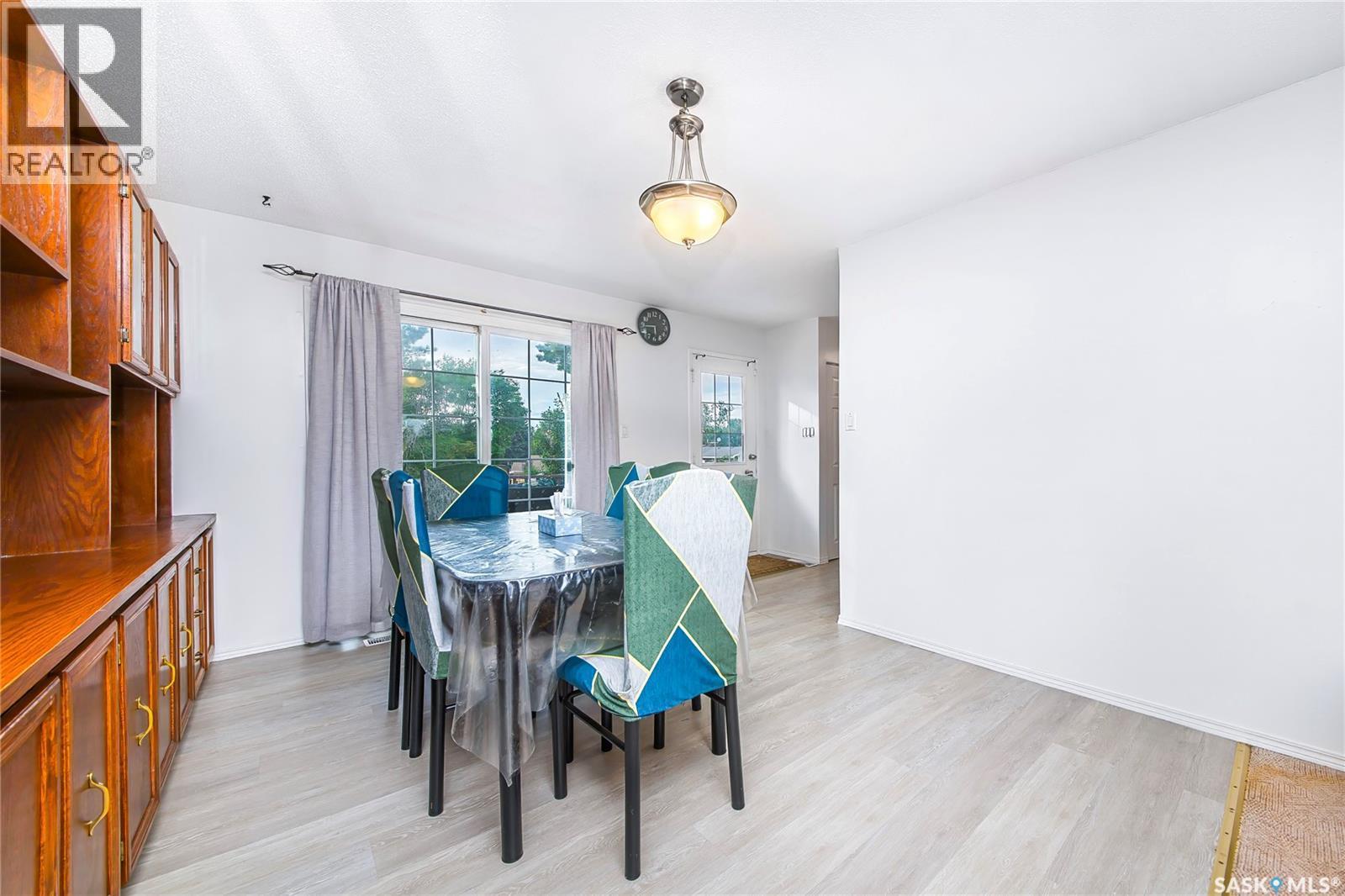 823 Northumberland Avenue, Saskatoon, SK