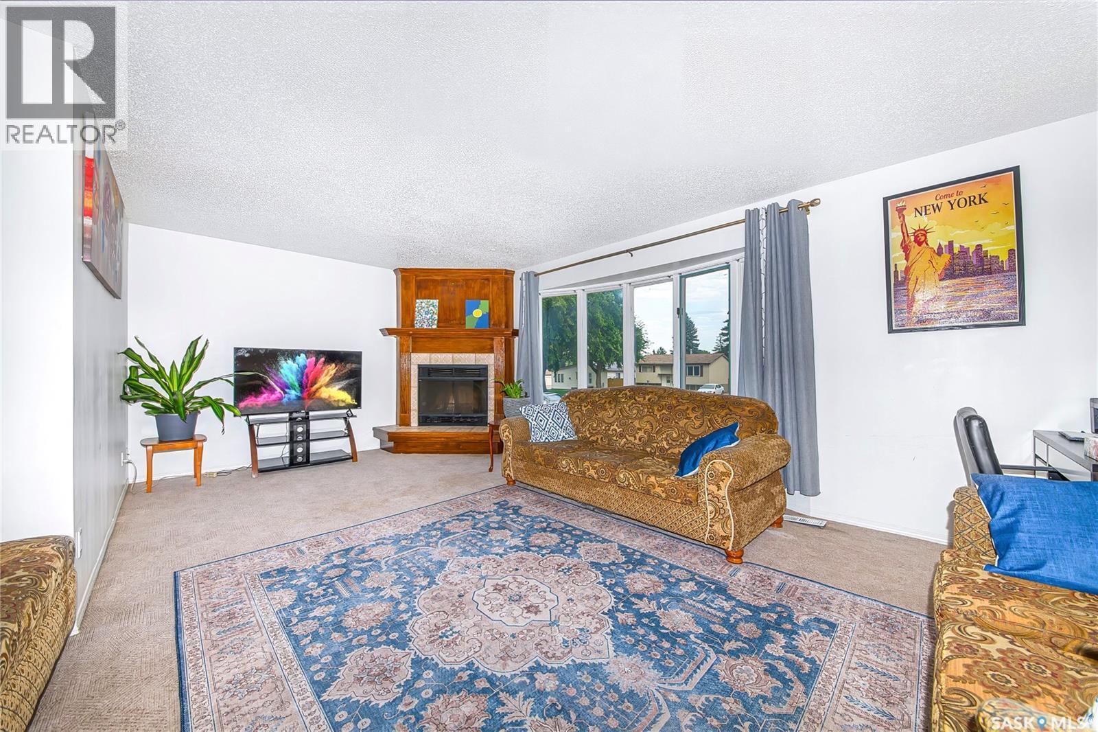 823 Northumberland Avenue, Saskatoon, SK