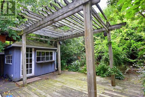 34 Holton Avenue S, Hamilton, ON 