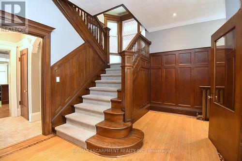 34 Holton Avenue S, Hamilton, ON 