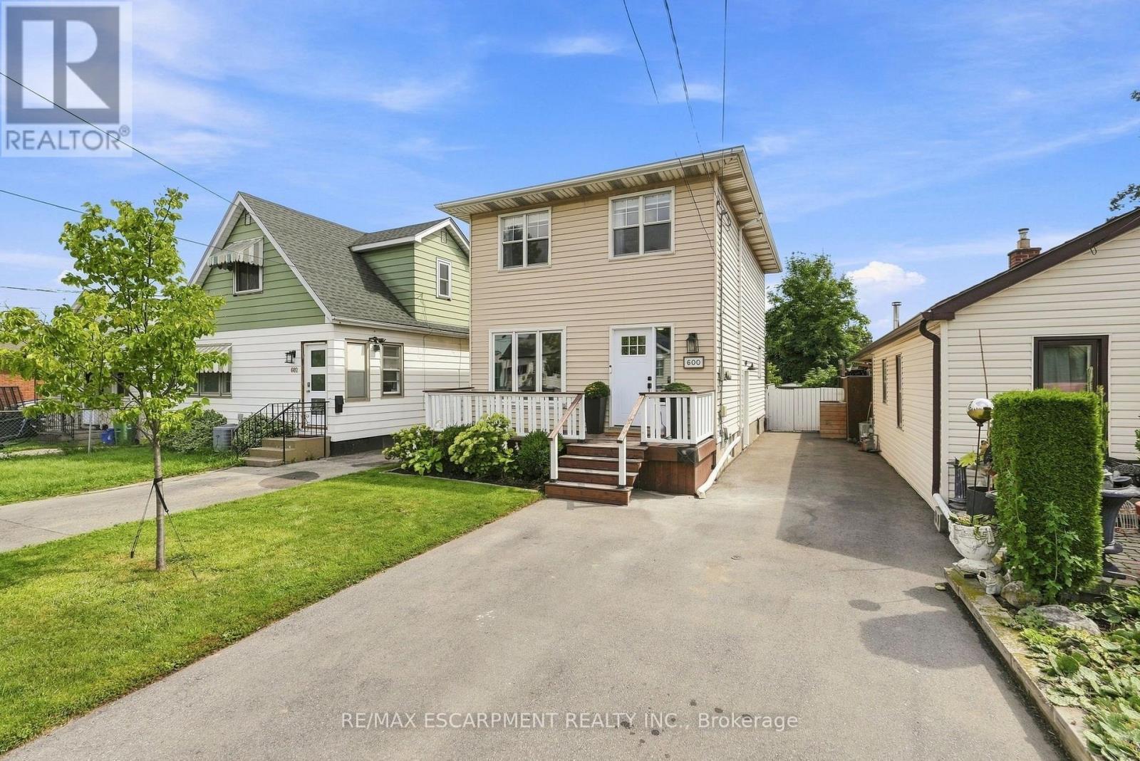 600 Quebec Street, Hamilton, ON