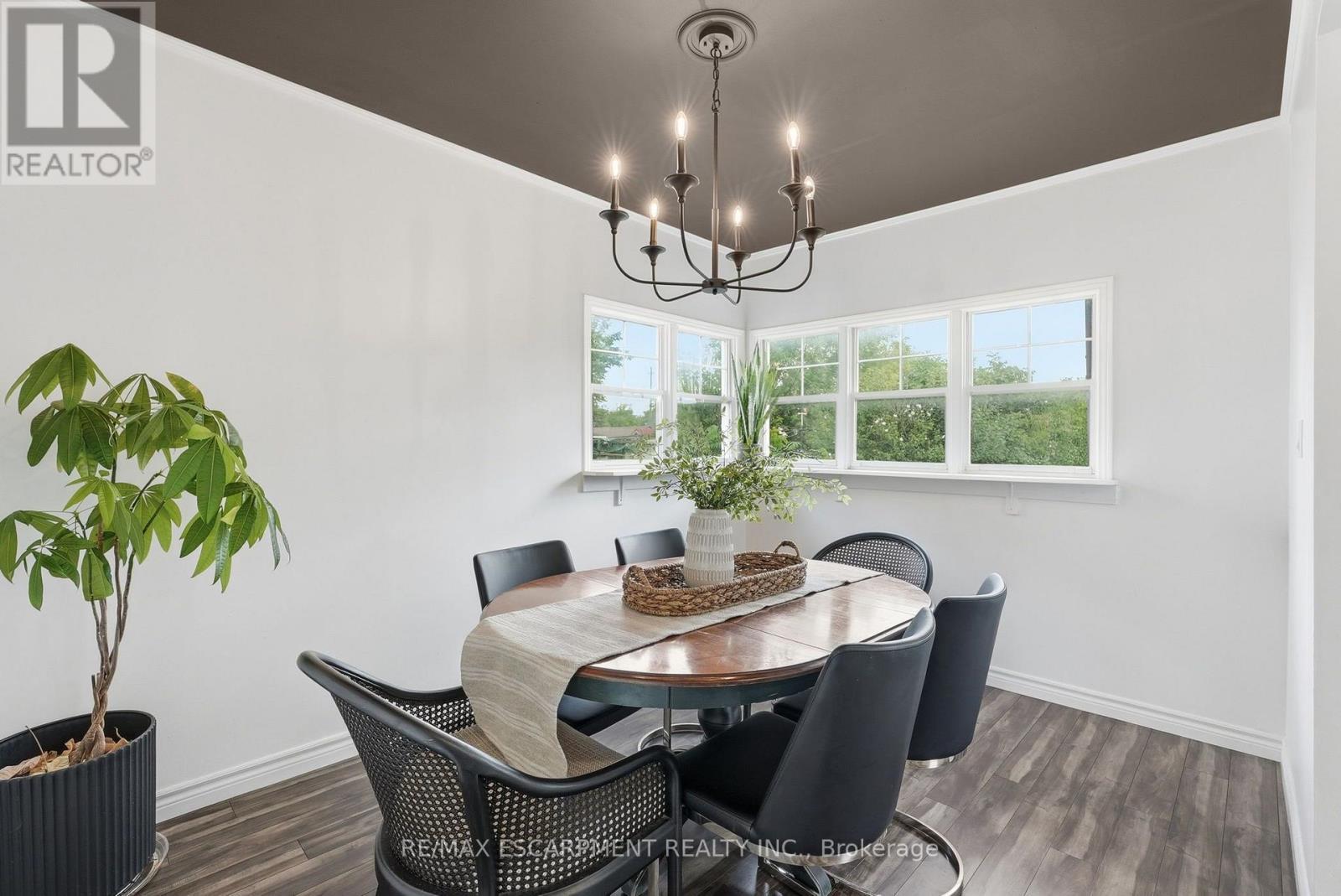 600 Quebec Street, Hamilton, ON