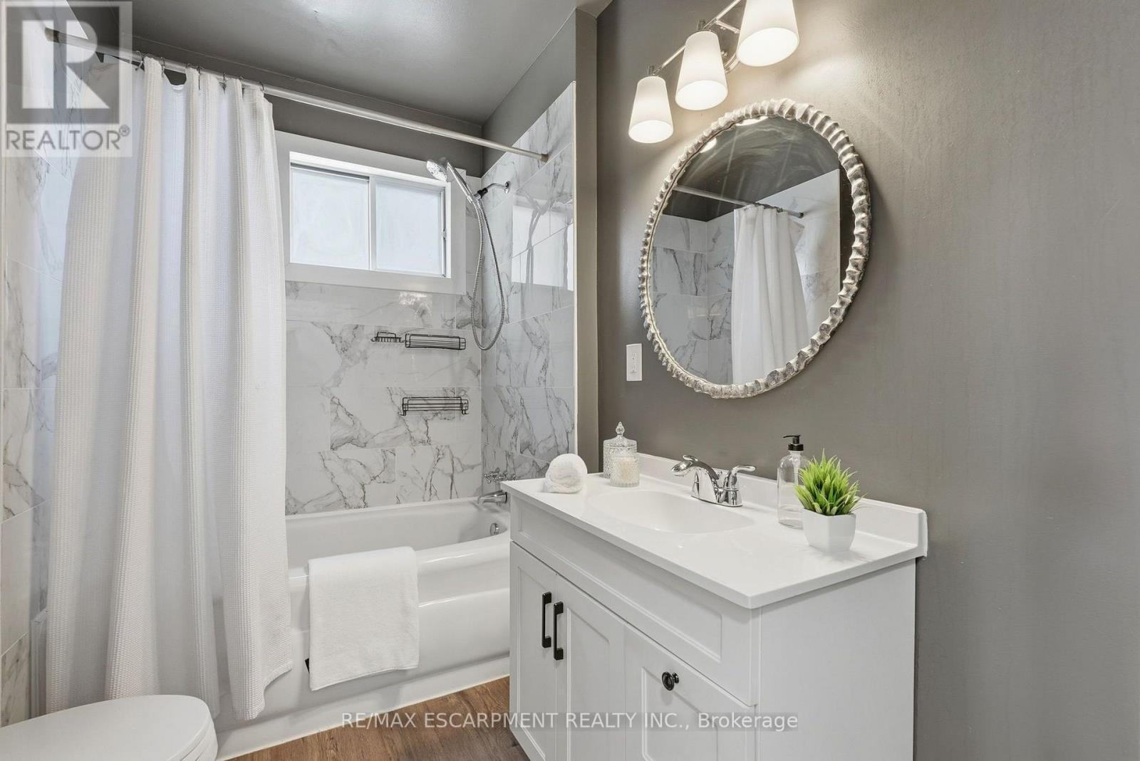 600 Quebec Street, Hamilton, ON