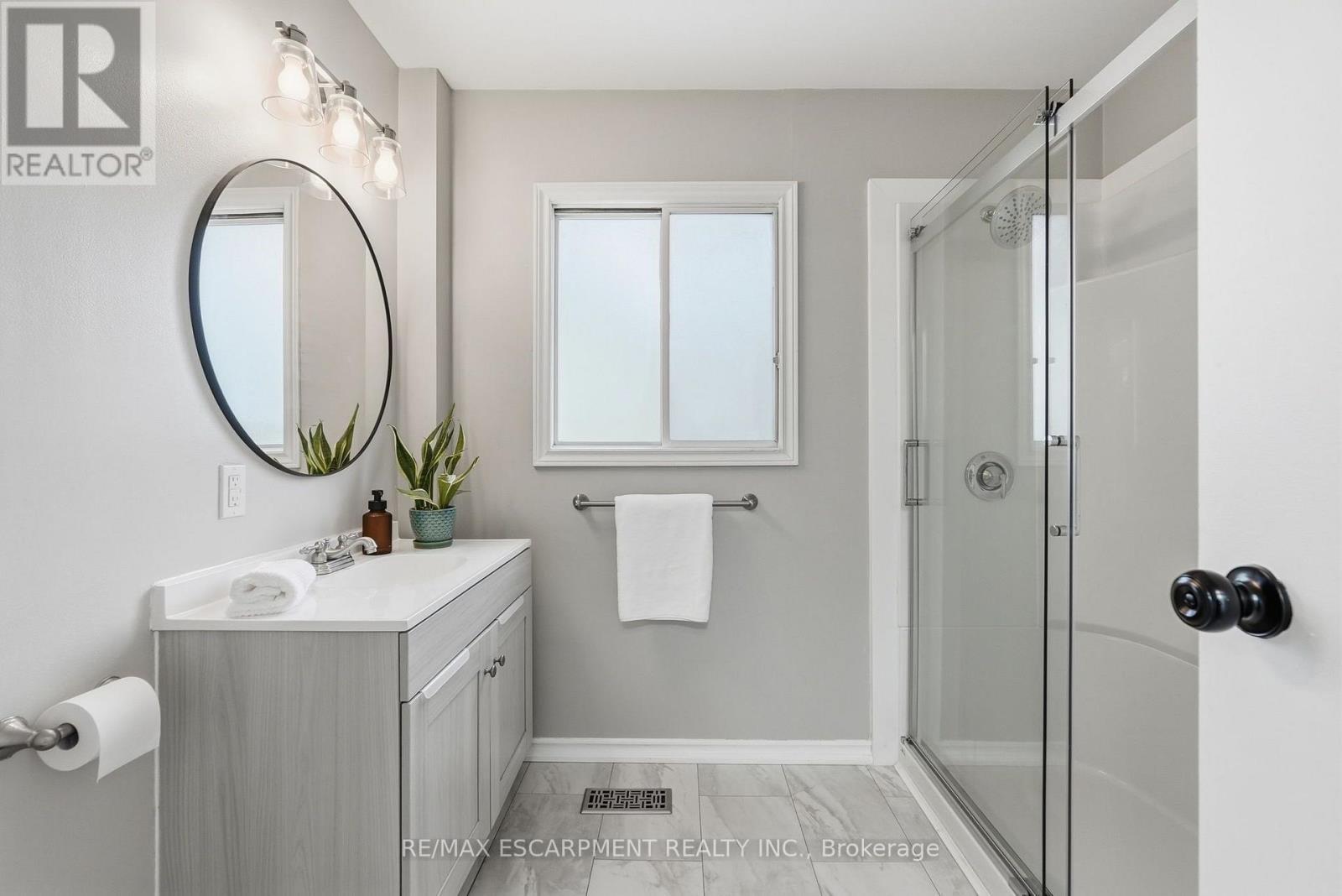 600 Quebec Street, Hamilton, ON