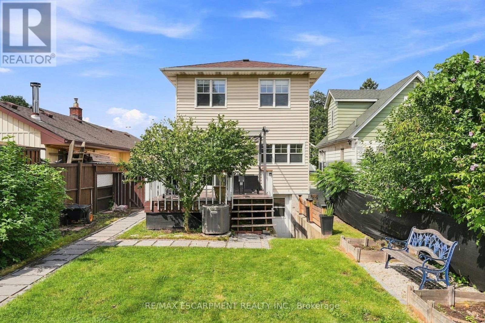 600 Quebec Street, Hamilton, ON