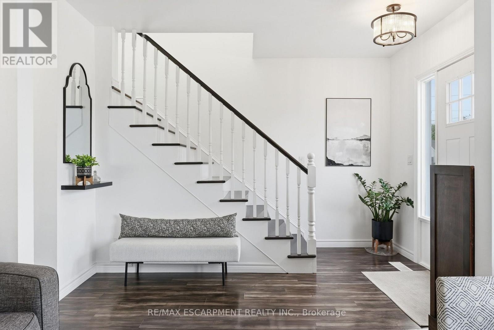 600 Quebec Street, Hamilton, ON
