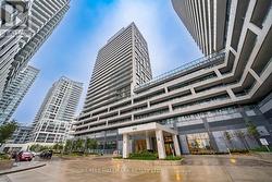 1706 - 8960 JANE STREET Vaughan, ON L4K 0N9