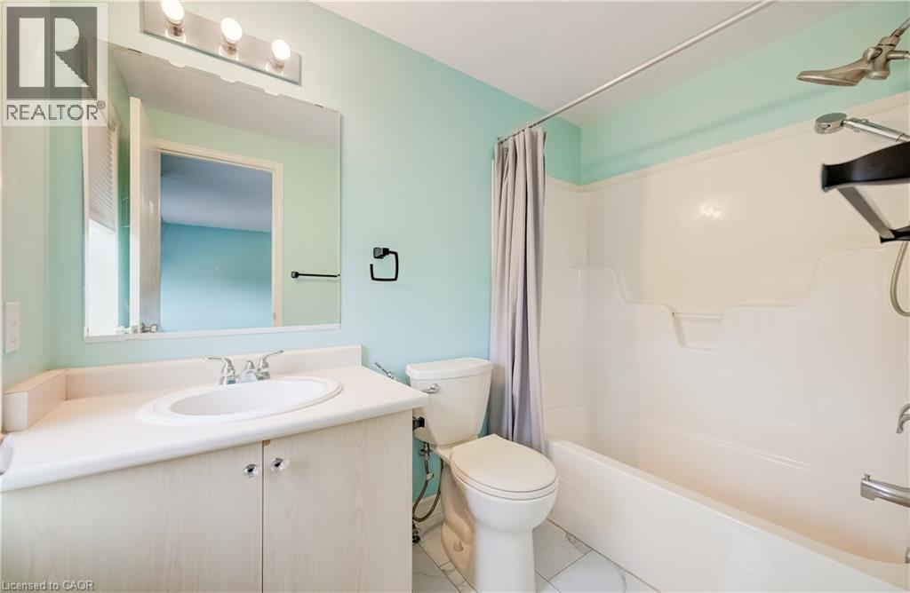 508 Veronica Drive, Kitchener, ON