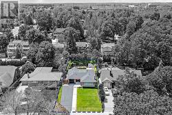 Quiet Street in Mature Neighbourhood - 