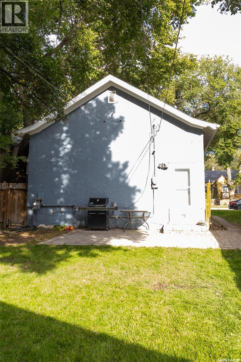 1019 C Avenue N, Saskatoon, SK
