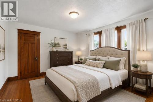 163 Grosvenor Avenue S, Hamilton, ON 